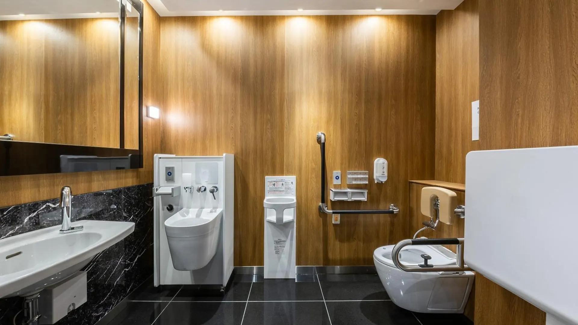 Apa Hotel Hatchobori Ekimae Tokyo